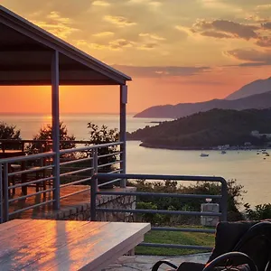 Belvedere Hotel&suites Himarë